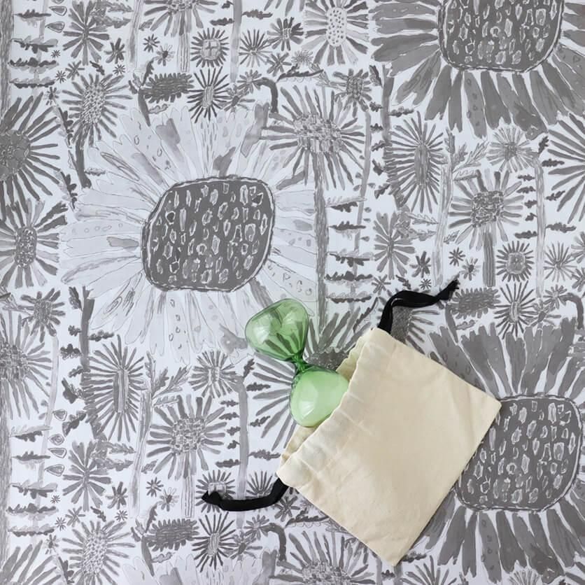August Sunflowers (Beige)