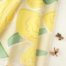 Load image into Gallery viewer, Large petals(Beige&amp;Yellow)
