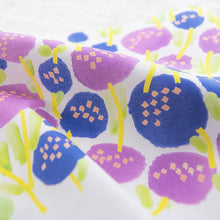 Load image into Gallery viewer, Augusti2022(White&amp;Purple)
