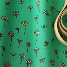 Load image into Gallery viewer, A small flower blooming on a farm(Green)
