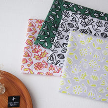 Load image into Gallery viewer, flowers(Green&amp;White)
