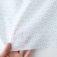 Load image into Gallery viewer, Unique polka dots(White)
