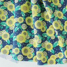 Load image into Gallery viewer, sunflower field(Navy)
