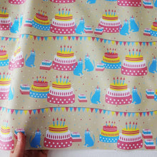 Load image into Gallery viewer, Hachi-Ware Cat&#39;s Birthday(Beige)

