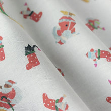 Load image into Gallery viewer, Santa and the Black Cats(White)
