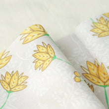 Load image into Gallery viewer, nodding anemone(Beige&amp;Yellow)

