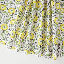Load image into Gallery viewer, Dahlia and polka dots(Yellow)

