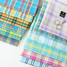 Load image into Gallery viewer, Spring-colored tartan plaid(Green)
