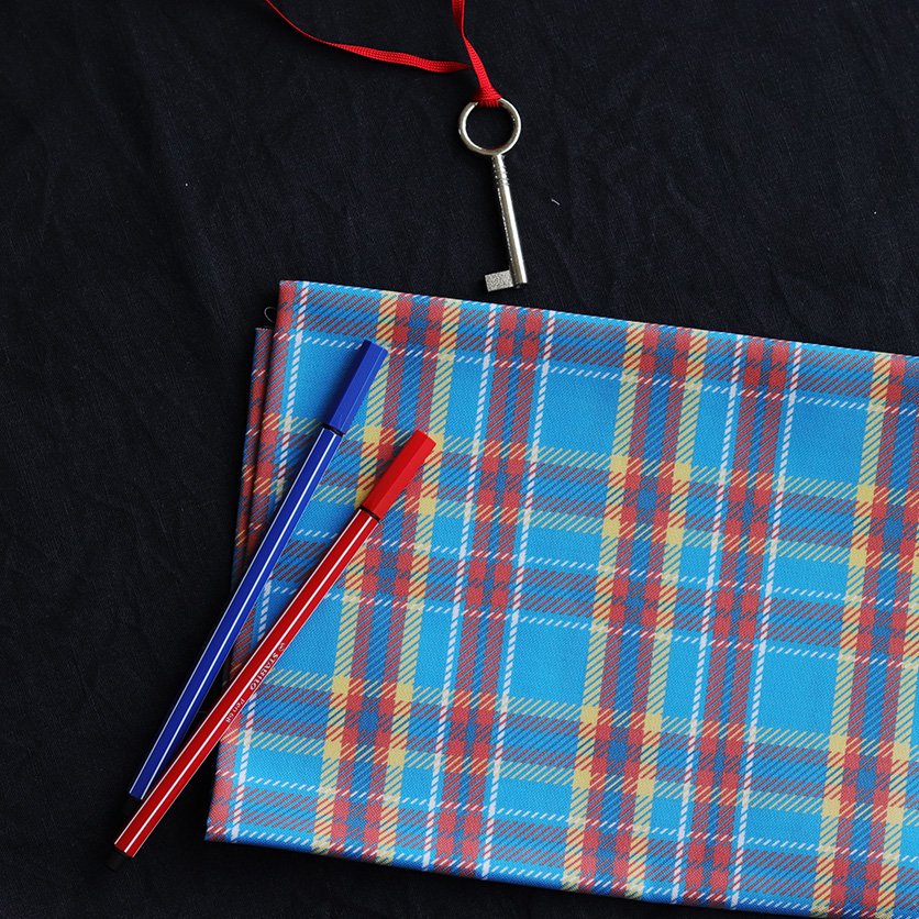 Autumn-colored tartan plaid(Blue&Red)