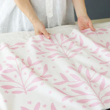 Load image into Gallery viewer, Botanical Harmony(Ivory&amp;Pink)
