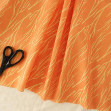 Load image into Gallery viewer, Autumn twigs(Orange)
