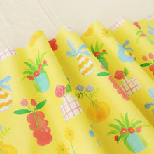 Load image into Gallery viewer, flower vase(Yellow)
