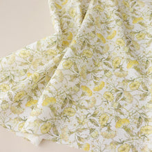 Load image into Gallery viewer, Dreamin&#39; Flower(Gold)
