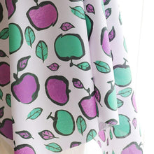 Load image into Gallery viewer, apple(Green&amp;Purple)
