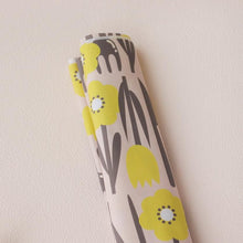 Load image into Gallery viewer, If there are flowers and a knife and fork(Pink Beige)
