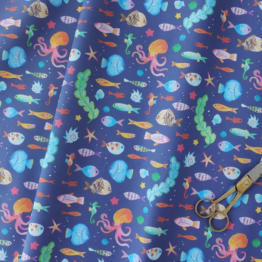 Colorful fishes of the sea(Navy Blue)