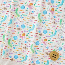 Load image into Gallery viewer, Colorful fishes of the sea(Cream)
