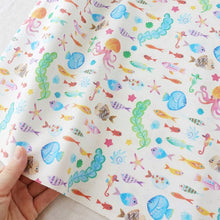Load image into Gallery viewer, Colorful fishes of the sea(Cream)
