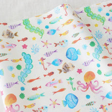 Load image into Gallery viewer, Colorful fishes of the sea(Cream)
