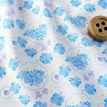 Load image into Gallery viewer, Flowers and Stitching(Blue)
