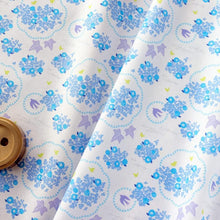 Load image into Gallery viewer, Flowers and Stitching(Blue)
