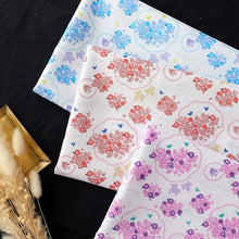 Load image into Gallery viewer, Flowers and Stitching(Blue)
