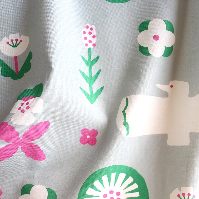 Flapping Birds (Silver Grey) – nunocoto fabric