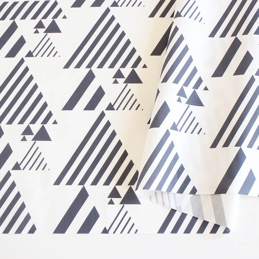 Stripy Triangles Big (Monochrome)
