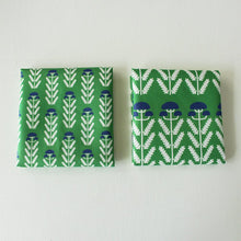 Load image into Gallery viewer, Achilleas (Green x White/ Navy)
