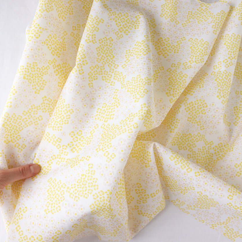 Retro Small Flowers (Pale Yellow)