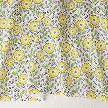 Load image into Gallery viewer, Dahlia and polka dots(Yellow)
